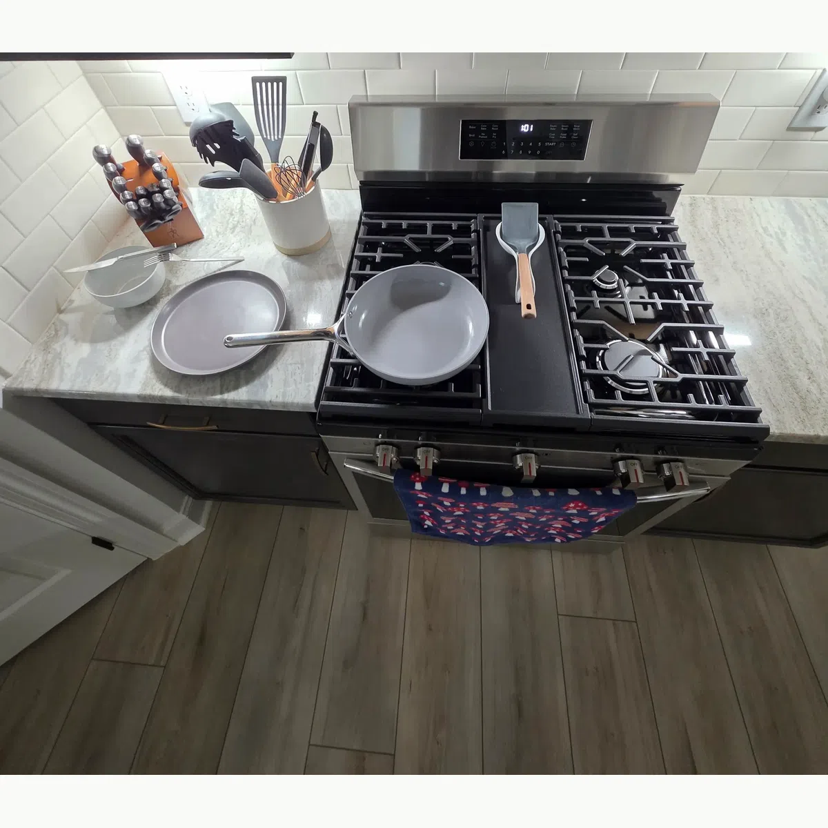 Nice pan
