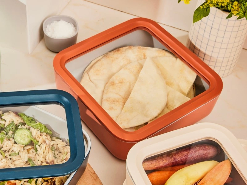 Caraway Food Storage Trio – Small, Medium, Large Non-Stick Glass Containers with Straps